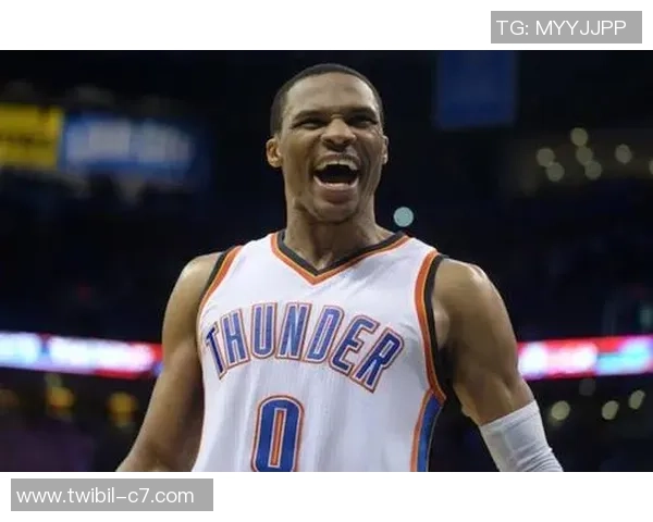 更衣室吸血鬼?哈姆复原湖人威少:他是最工作球员咱们之间没对立 更衣室吸血鬼?哈姆复原湖人威少:他是最工作球员咱们之间没对立